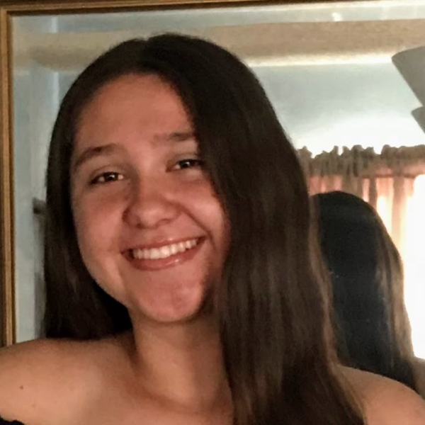 Shelsy - Spanish tutor - Dearing