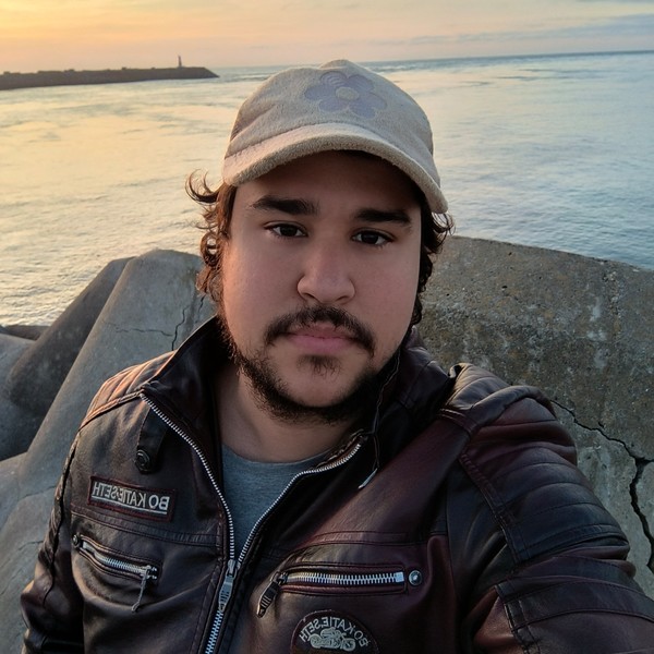 Vítor - Prof de programação - Cacia