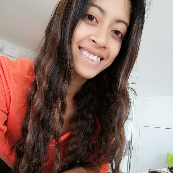 Romina - Yoga instructor - 