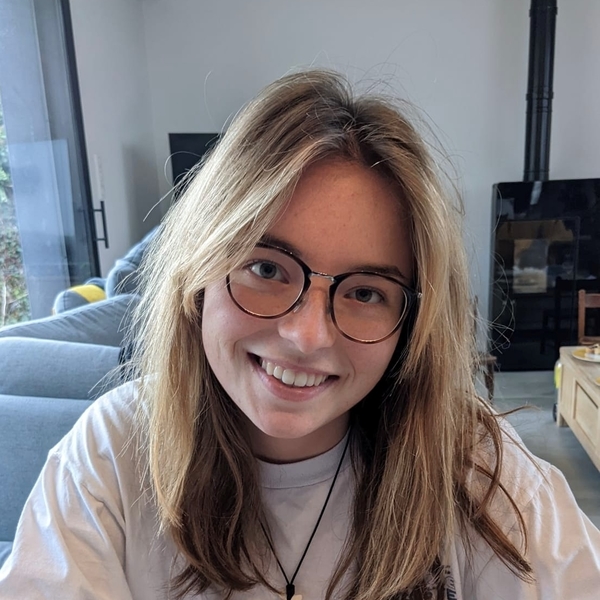 Solène - Prof de SVT - Nantes