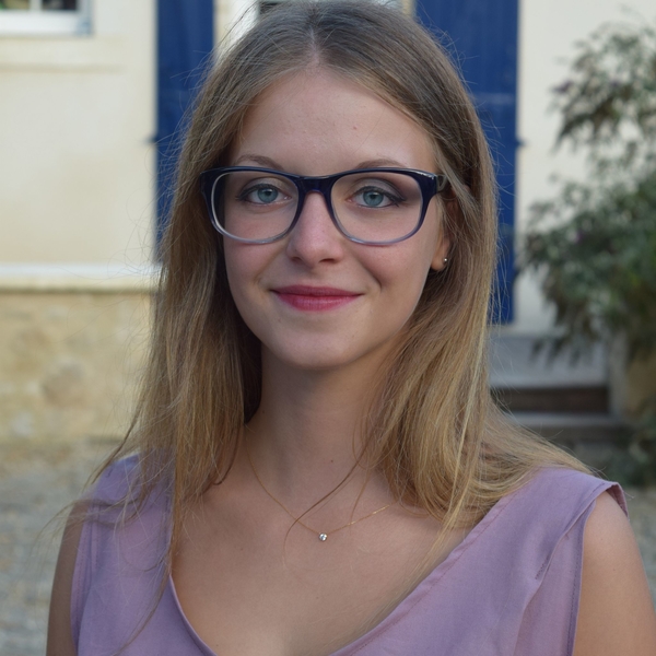 Sarah - Fransklärare - Stockholm