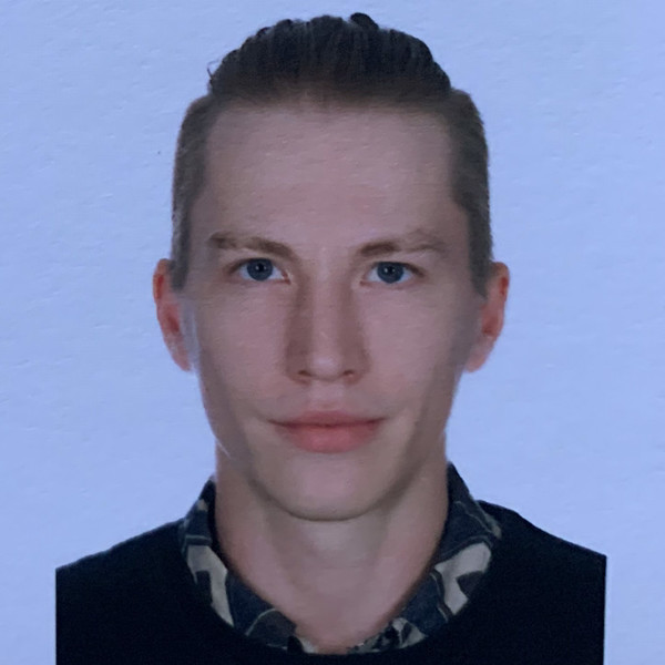 Maksim - Prof de russe - Rennes