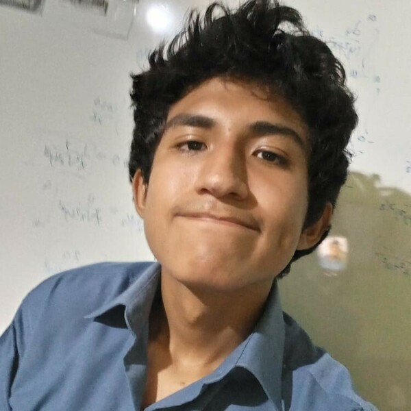 Saulo - Prof matemáticas - Huánuco