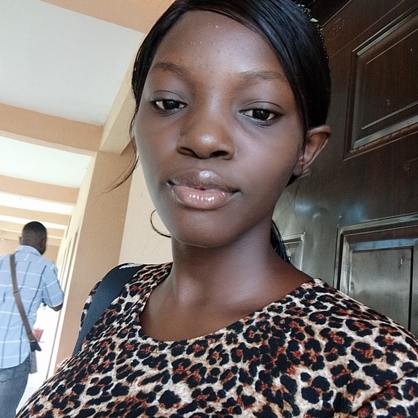 Nwanekezi - English tutor - 