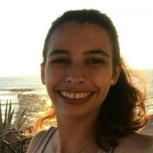 Celia - Profe de estrategia de empresa - Valencia