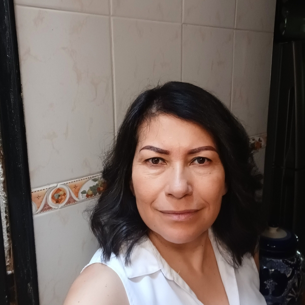 Erendira - Spanish tutor - Calgary