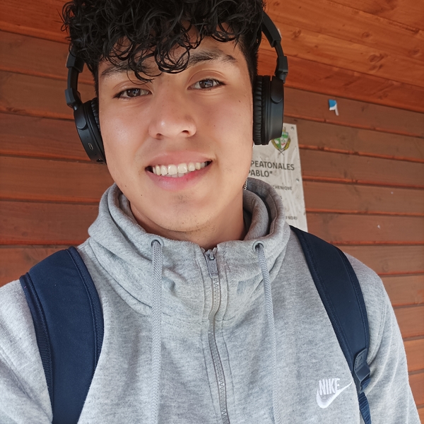 Bayron - Profesor de matemática - Puerto Montt