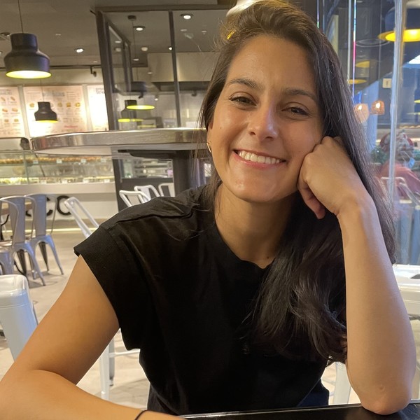 Priscilla - Prof de fle - français langue étrangère - Paris 4e
