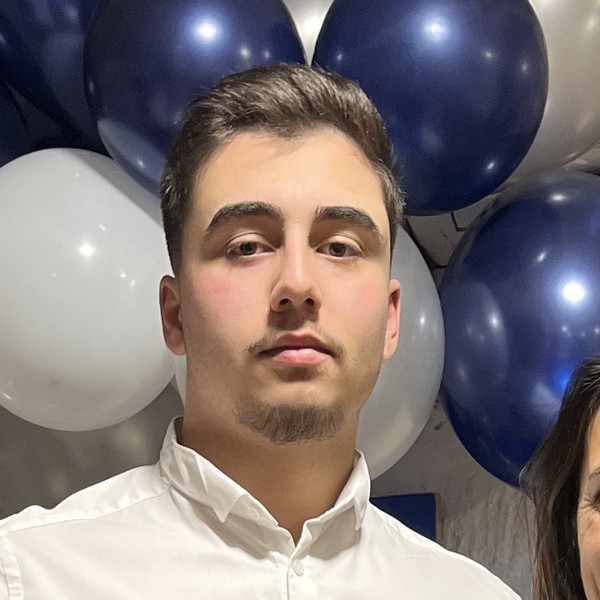 Adrien - Prof de maths - Montesson