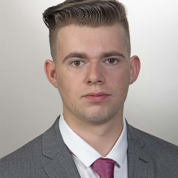 Miklos - Lehrkraft für Mathematik - Laichingen