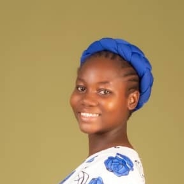 Falade - English tutor - Shagamu