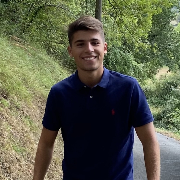 Adrien - Prof de maths - Villejuif