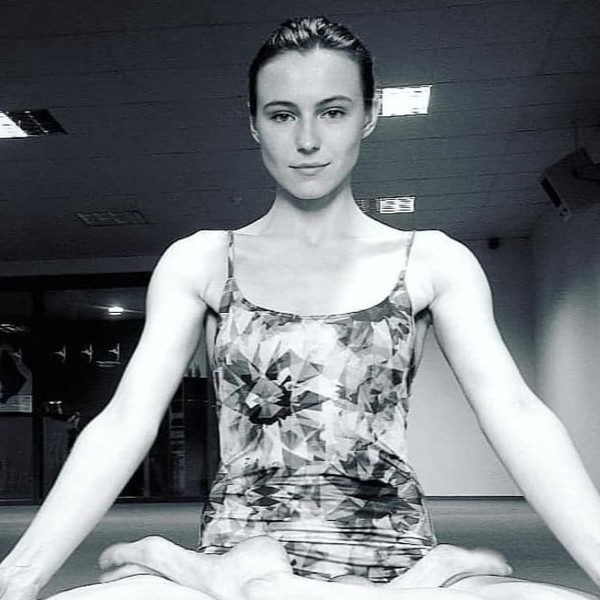 Gija - Hatha yoga tutor - Bristol