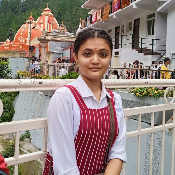 Nishtha - English tutor - 