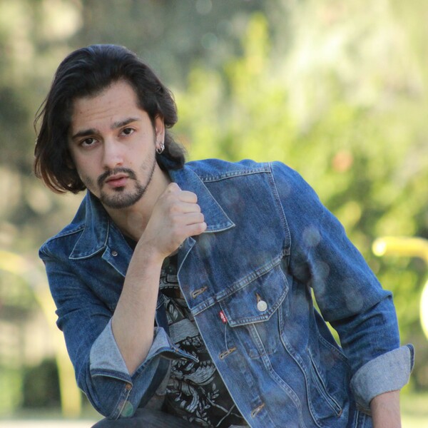 Sebastian Ariel - profesor de actuación - Santiago