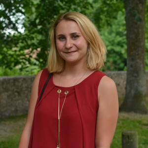 Astrid - Prof de français - Paris