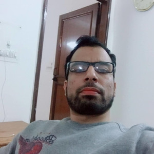 Javaid - Medicine tutor - New Delhi