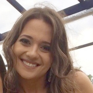 Marina - Professor de físico - química - São Paulo