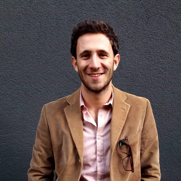 Martin - Prof d'économie - Paris
