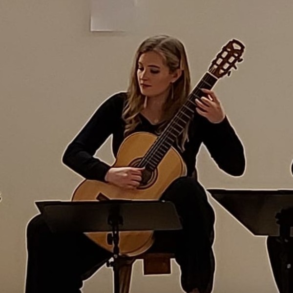 Lisa - Lehrkraft für Gitarre - Wien
