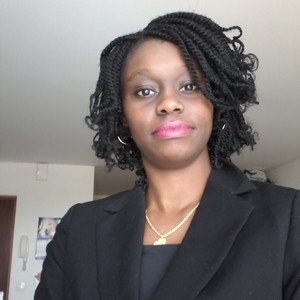 Francine - Prof de bureautique - Saint-Denis
