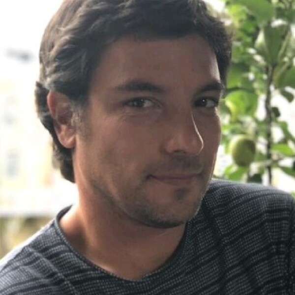 Miguel - Professor de matemática - Lisboa