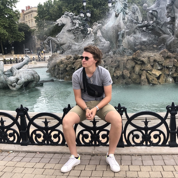 Romain - Prof de maths - La Celle-sous-Gouzon