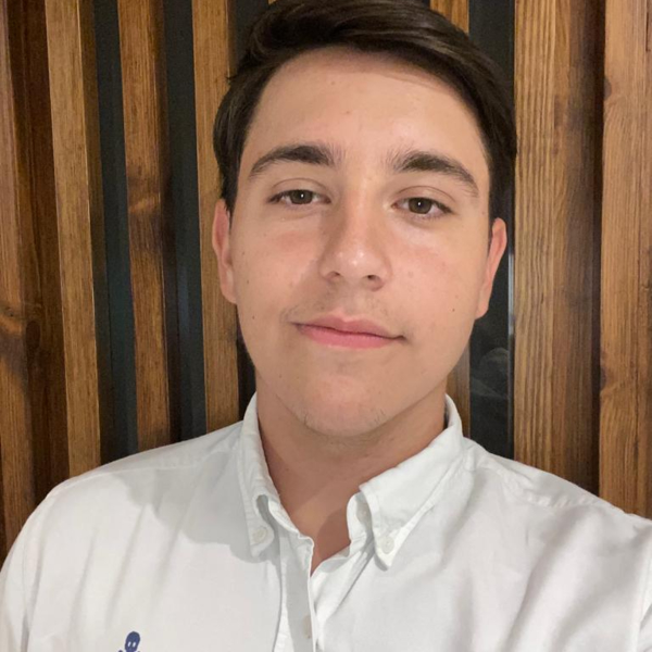 Carlos - Profesor de apoyo escolar - Sevilla