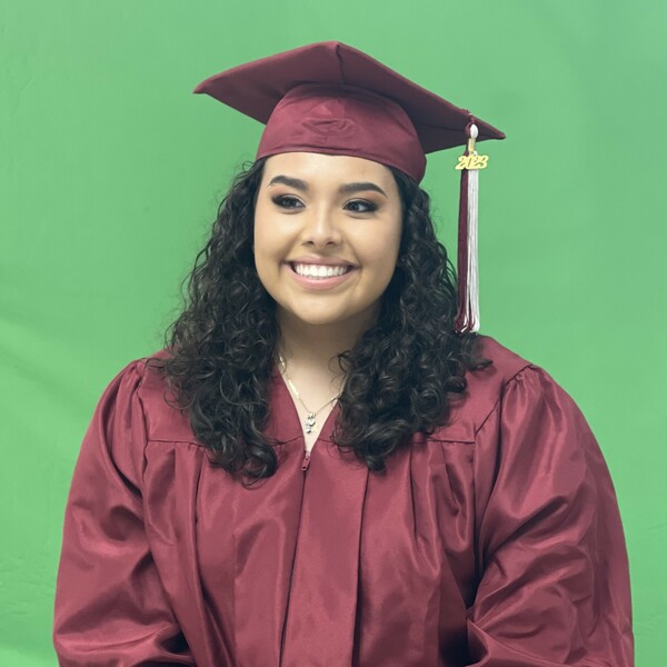 Stephania - Spanish tutor - Newark