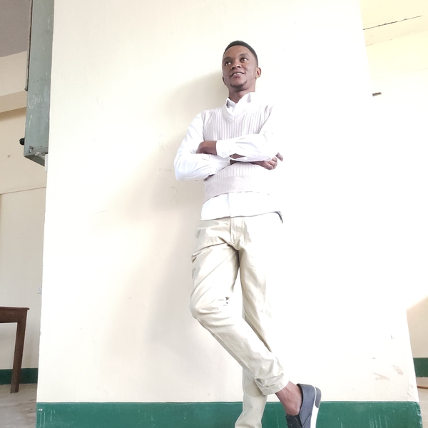 Peter - Computer Programming Tutor - Abuja