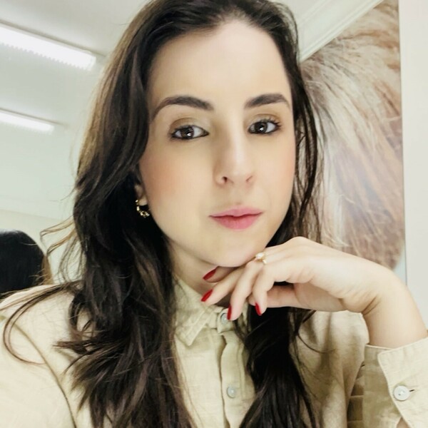 Tamires - Prof de estética - São Paulo