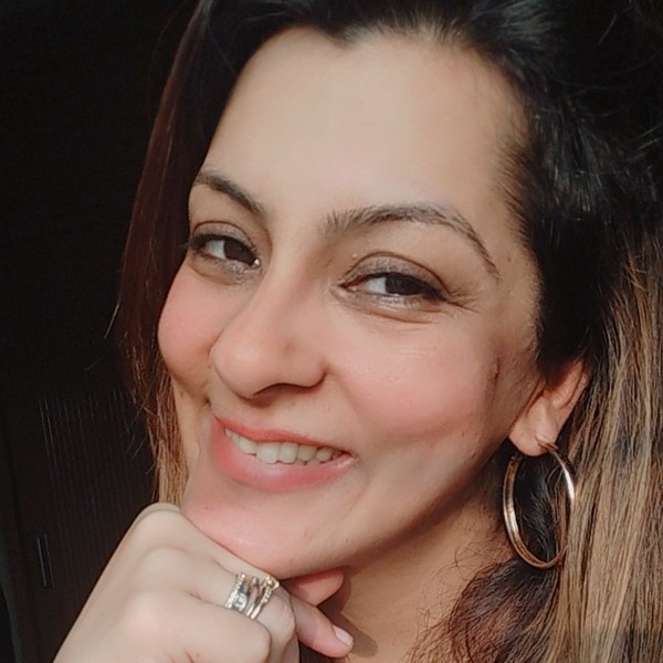 Deepti - Positive psychology tutor - Mumbai
