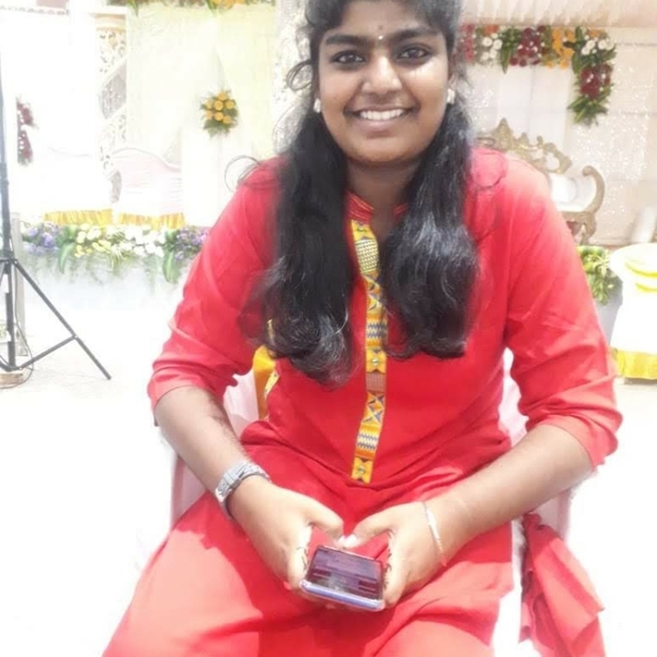 Suhashini - English teacher - Tiruppur