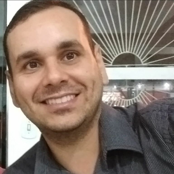 Héliton - Professor de programação - Jandaia do Sul