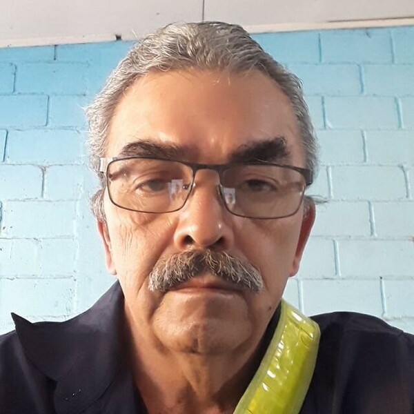 Juan Carlos - Prof matemáticas - Alajuela