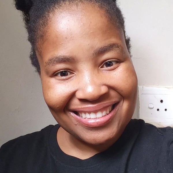 Lumka - English tutor - Ga-Keta