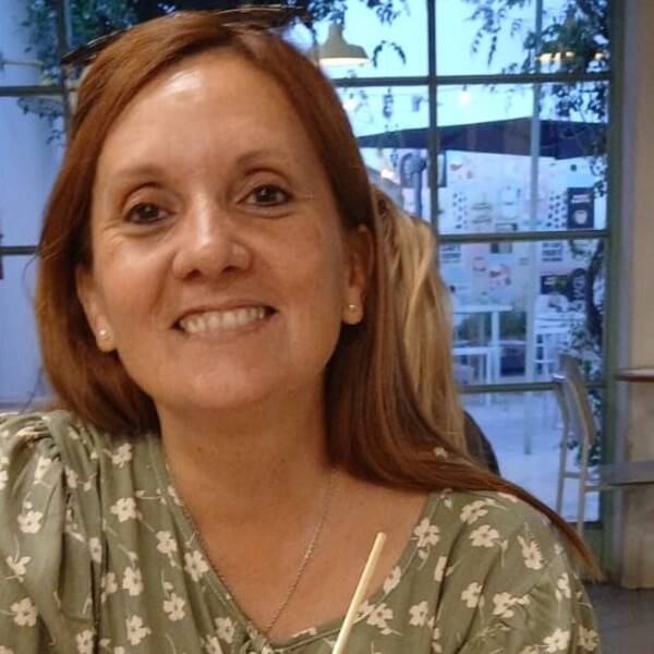 Claudia - Profe de estadística - Belén de Escobar