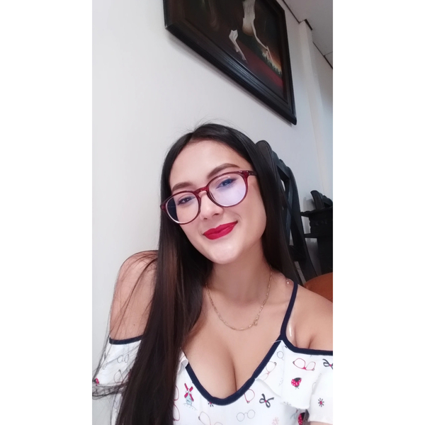 Liz - tutor académico - 