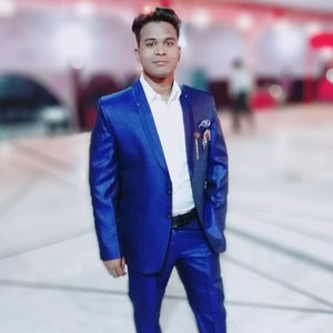 Ravi - Maths teacher - Kanpur