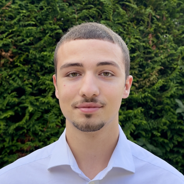 Enzo - Prof de NSI - Cergy