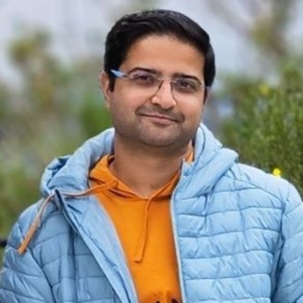 Govind - Maths tutor - Guildford