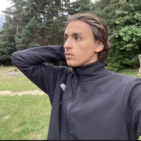 Mathieu - Prof de maths - Clermont-Ferrand