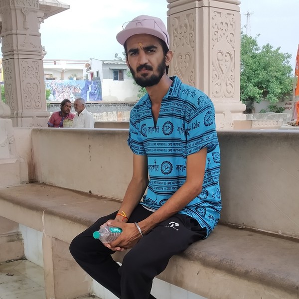 Harshwardhan Raghuwanshi - Maths tutor - Indore