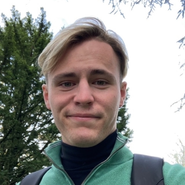 Laurent - Prof de maths - Angers