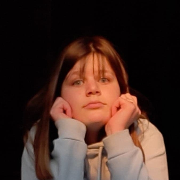 Camille - Prof d'histoire de l'art - Ath