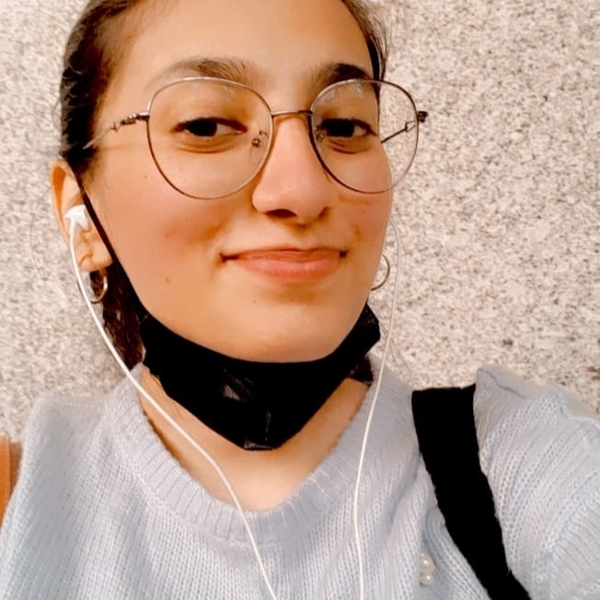 Tiya - Economics teacher - Gurugram
