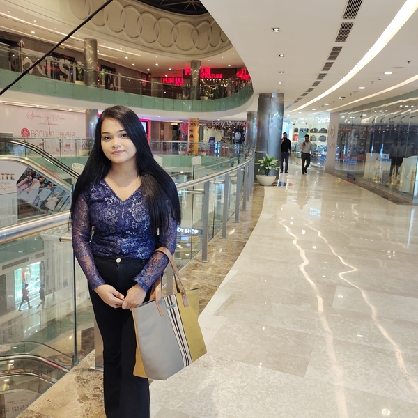 Gayatree - Physics tutor - Gurugram