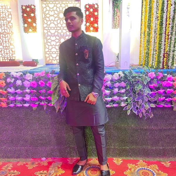Fardeen - English tutor - Jhansi