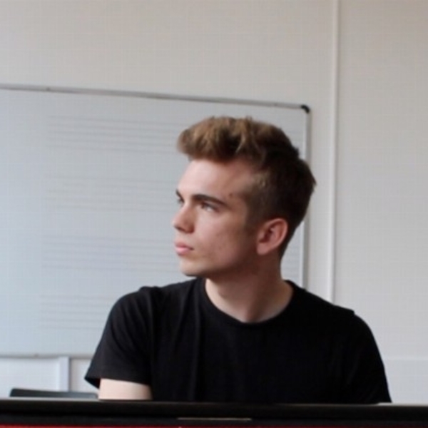 Edward - Piano tutor - London