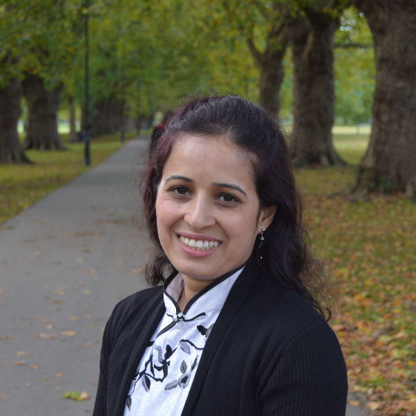 Rehana - Biology tutor - Cambridge